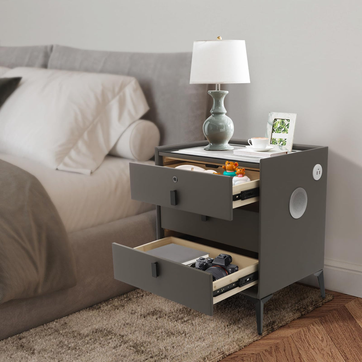 Solid Wood Nightstand with 3 Drawers V350
