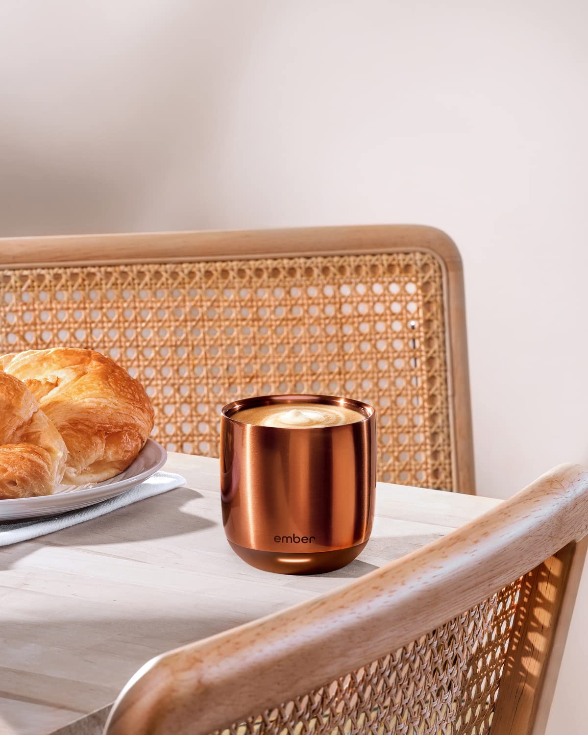 6 oz App-Controlled Heated Smart Cup U769