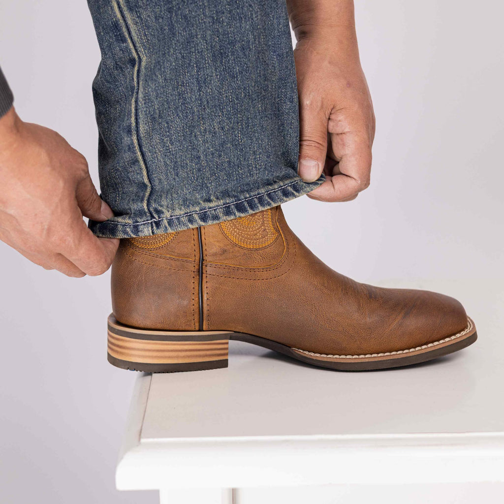 Cowboy Boots for Men Full-Grain Cowhide Square Toe Western Boot P488545