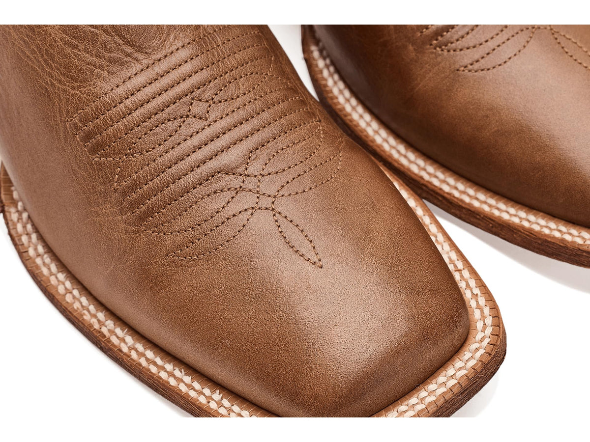 Wide Square Toe Cowboy Boot O51628